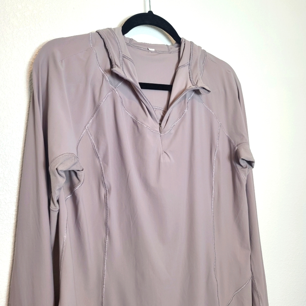 LULULEMON Water Bound Hoodie in Dark Chrome - Picture 7 of 13